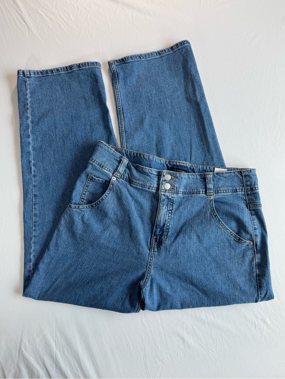 Banana Republic High-Rise Straight Jeans Double Button Washwell 32/14